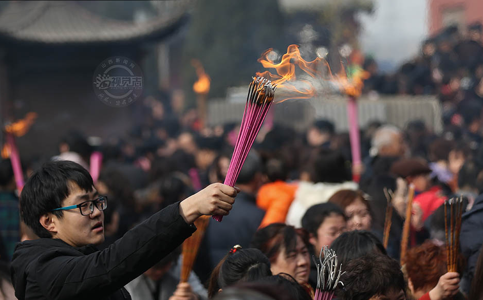 大佛寺張燈結彩迎登高節(jié)