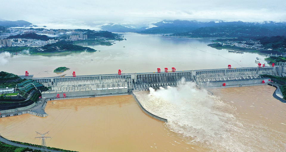 入汛以來(lái)最大洪水抵達(dá)三峽