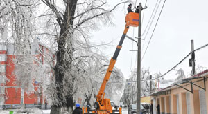 吉林延邊：全力搶修供電線路