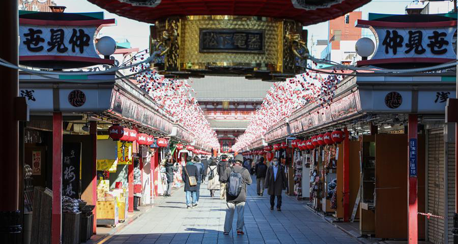 日本東京實行緊急狀態(tài)后的首個周末