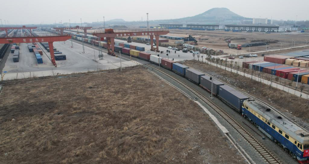 首趟山東臨沂至越南貨運班列成功開行