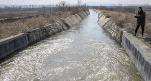 開(kāi)足馬力 揚(yáng)水灌溉保春澆