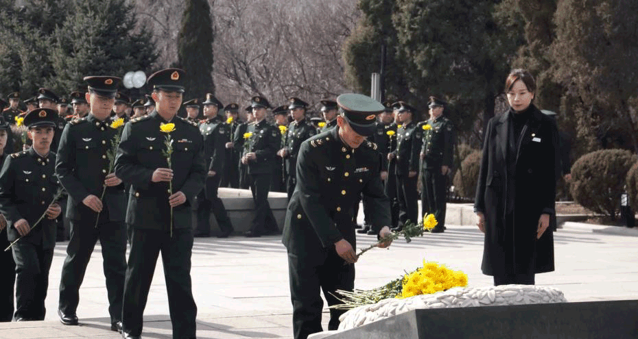 “把雷鋒精神代代傳承下去！”