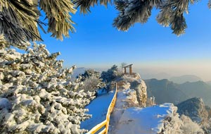 太行板山雪后美景