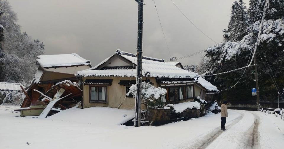 雨雪加重日本震區(qū)災(zāi)情　救援艱難推進(jìn)