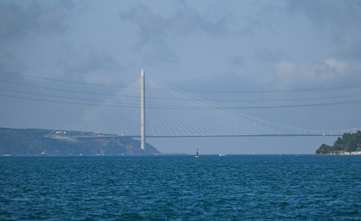 土耳其博斯普魯斯海峽由南向北航運恢復(fù)